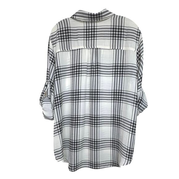 Maurices Women’s Plaid Button Front Tab Sleeve Blouse XXL Winter White Black - Picture 8 of 11
